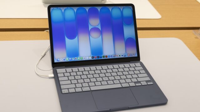 Immagine di un MacBook e un iPad