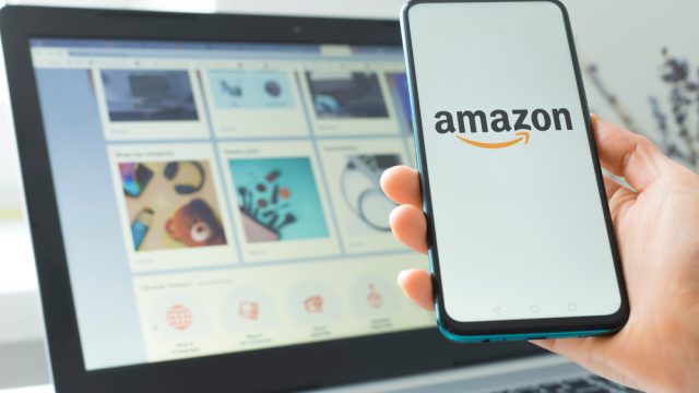 Logo di Amazon con riferimento a Mechanical Turk