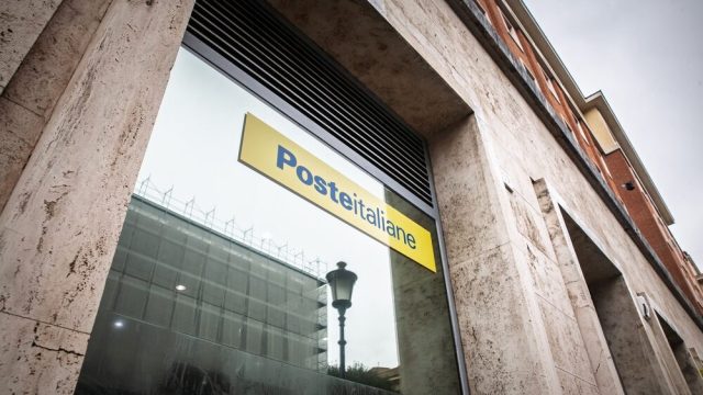 ATM Postamat di Poste Italiane