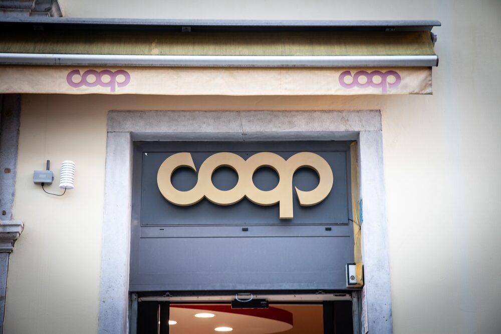 Rapporto Coop 2026: Crisi Geopolitica e 'Non Consumo'