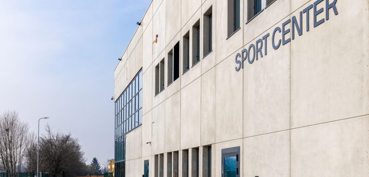 Esterno del Santa Corinna Sport Center